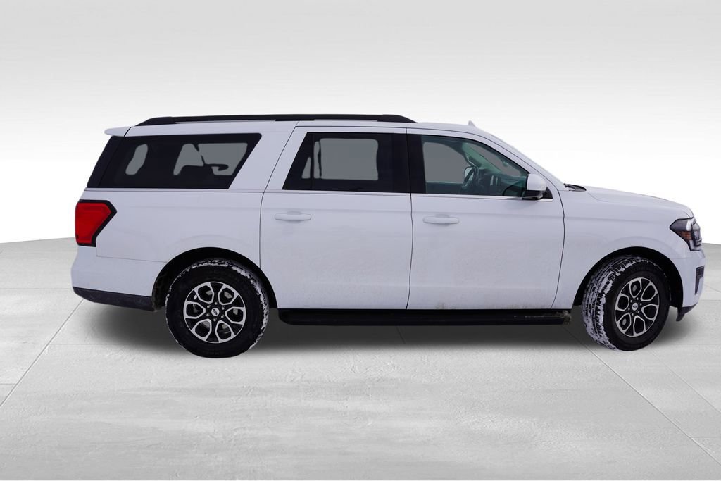 Certified 2024 Ford Expedition Max XLT image 9