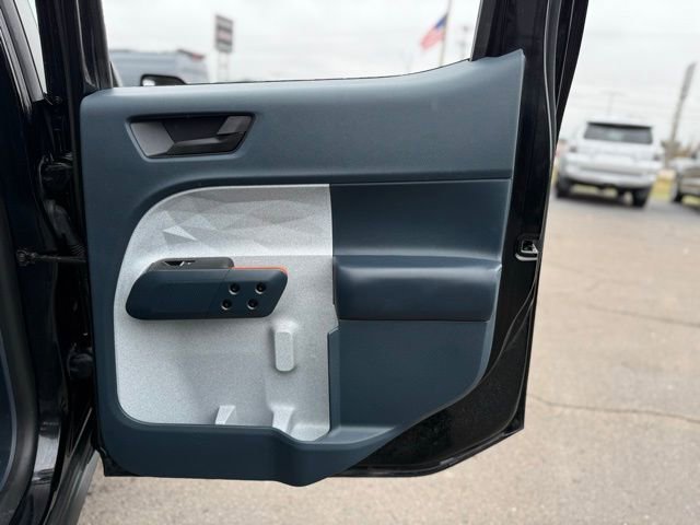 Certified 2022 Ford Maverick XLT image 18