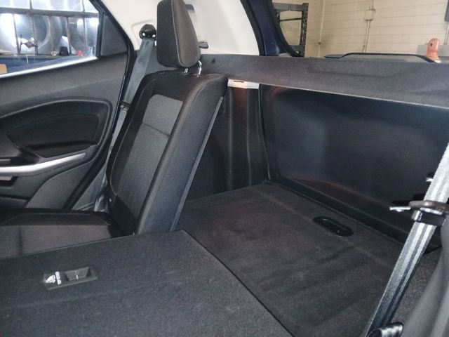 Certified 2022 Ford EcoSport SE image 46