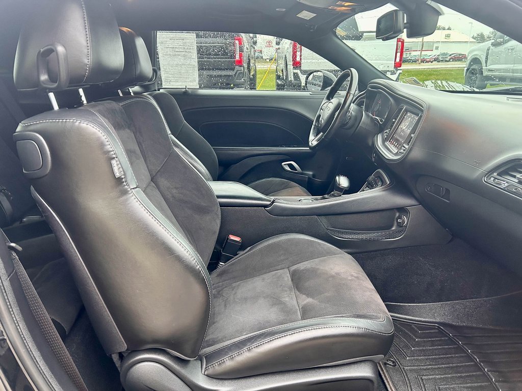 Used 2021 Dodge Challenger GT w/ Plus Package image 14