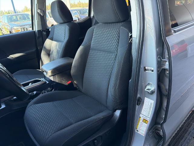 Used 2021 Toyota Tacoma SR5 w/ Trail Edition AWD/4WD image 19