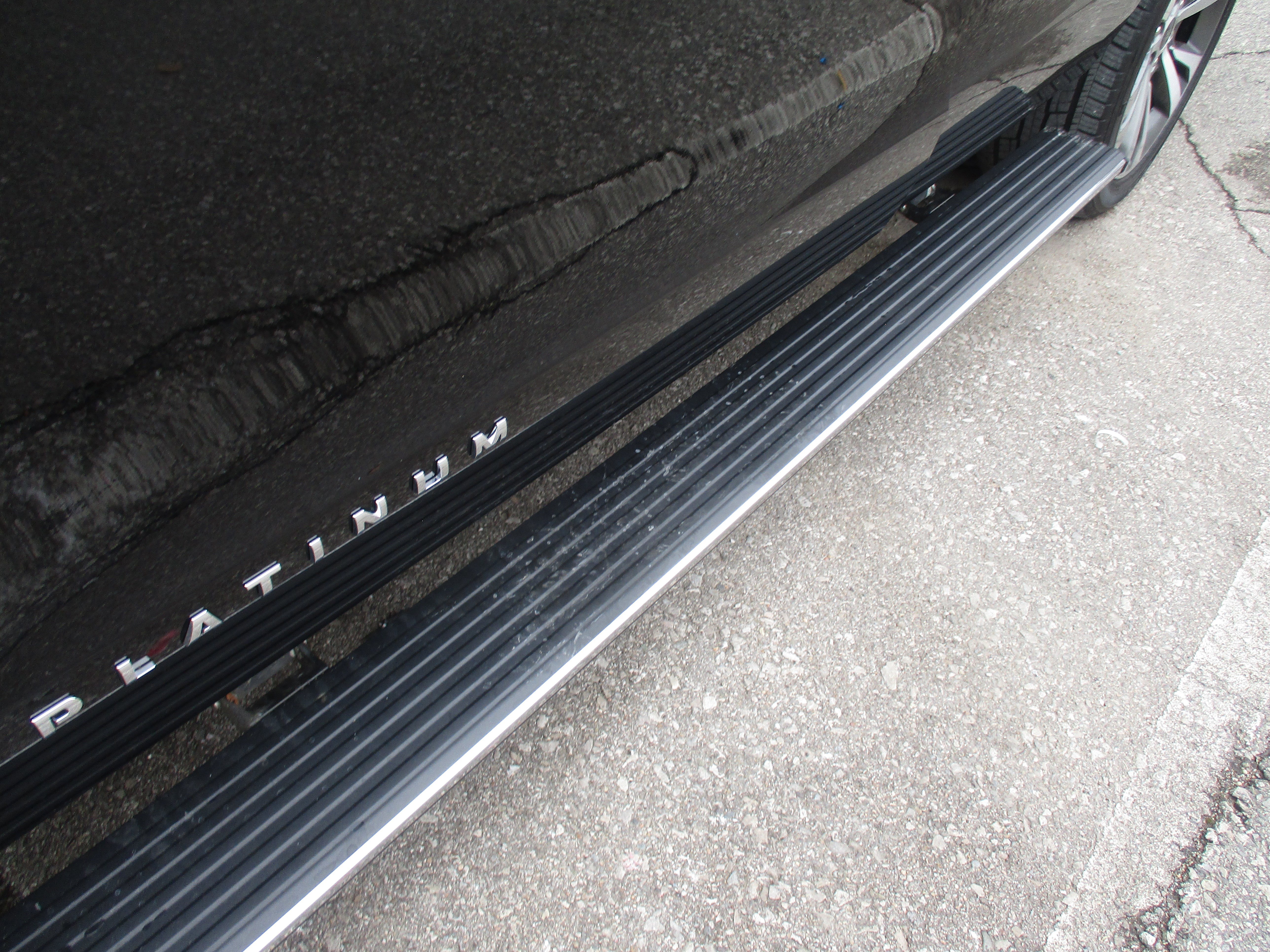 Certified 2021 Ford Expedition Platinum image 12