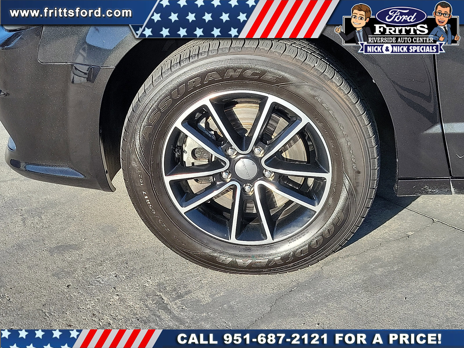 Used 2018 Dodge Grand Caravan SE image 18