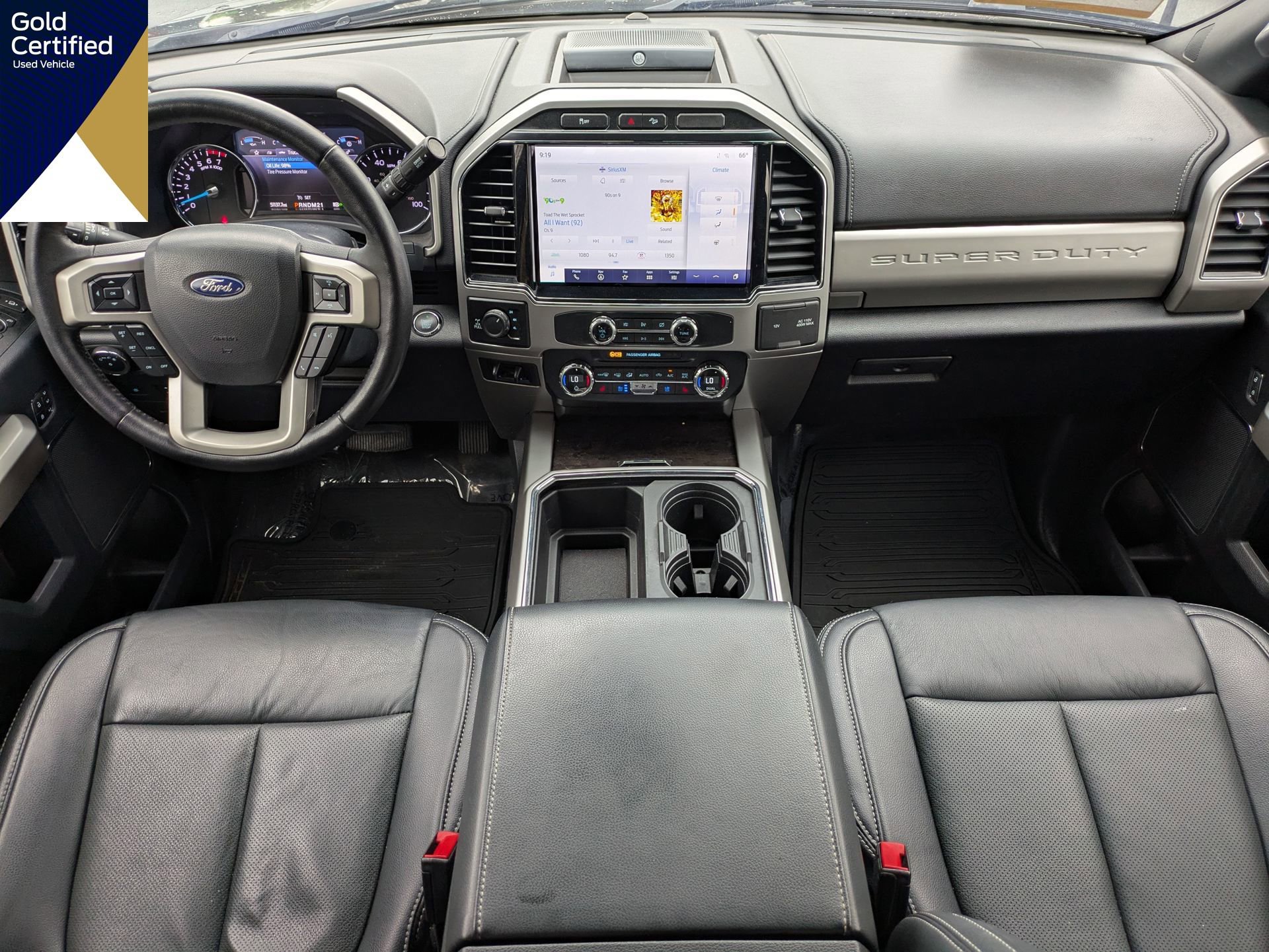 Certified 2022 Ford F250 Lariat w/ Black Appearance Package image 19