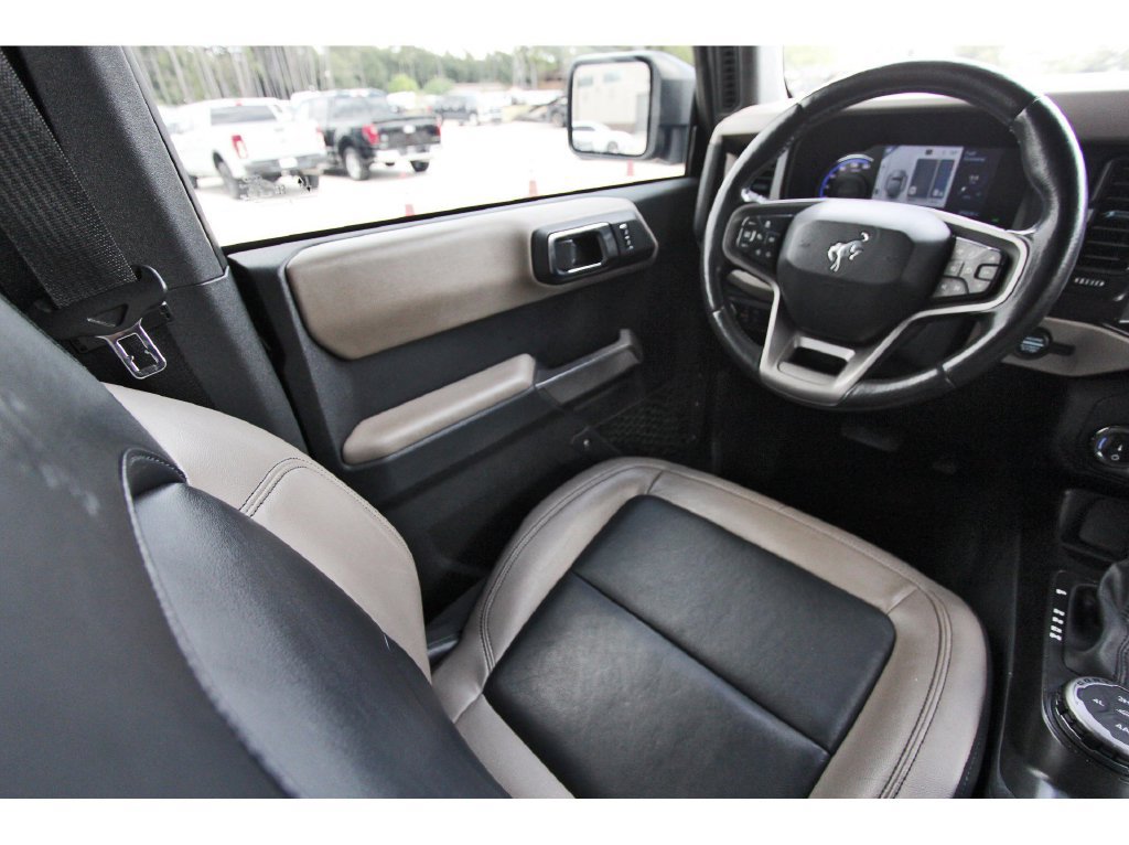 Certified 2022 Ford Bronco Wildtrak AWD/4WD image 11