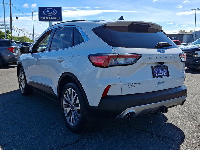 Certified 2022 Ford Escape Titanium w/ Class II Trailer Tow Package AWD/4WD image 8