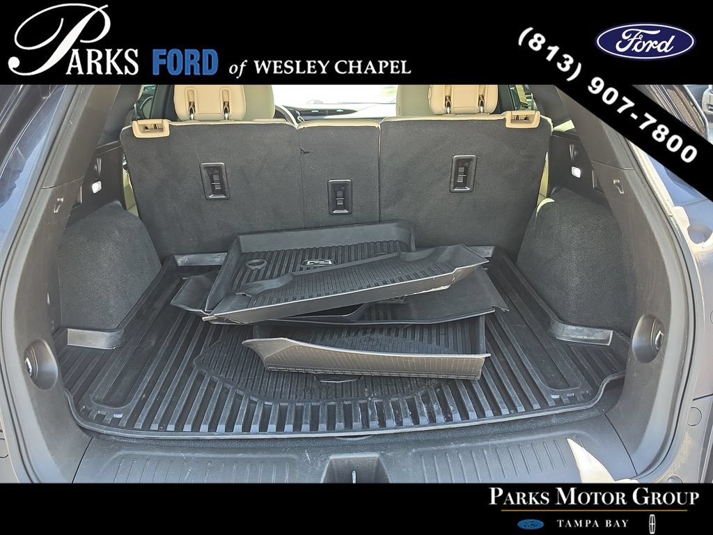 Used 2017 Cadillac XT5 FWD w/ LPO, Wheel Lock Package image 8