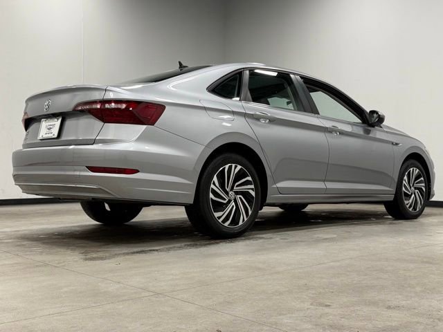 Used 2021 Volkswagen Jetta SEL FWD image 12
