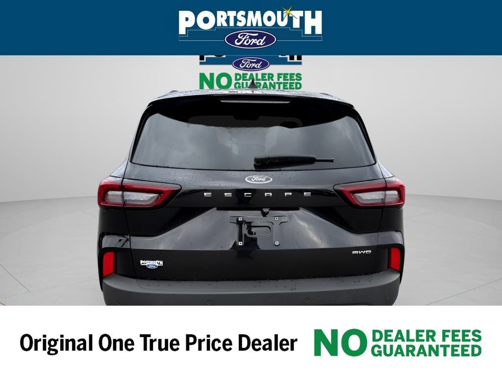 Certified 2025 Ford Escape ST-Line w/ Tech Pack #1 AWD/4WD image 33