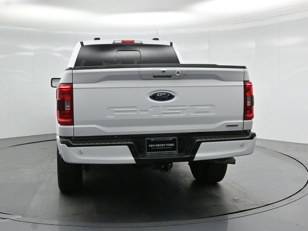 Certified 2022 Ford F150 XLT w/ Equipment Group 302A High image 30