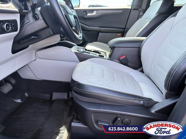 Certified 2023 Ford Escape SE w/ PHEV Premium Package FWD image 15