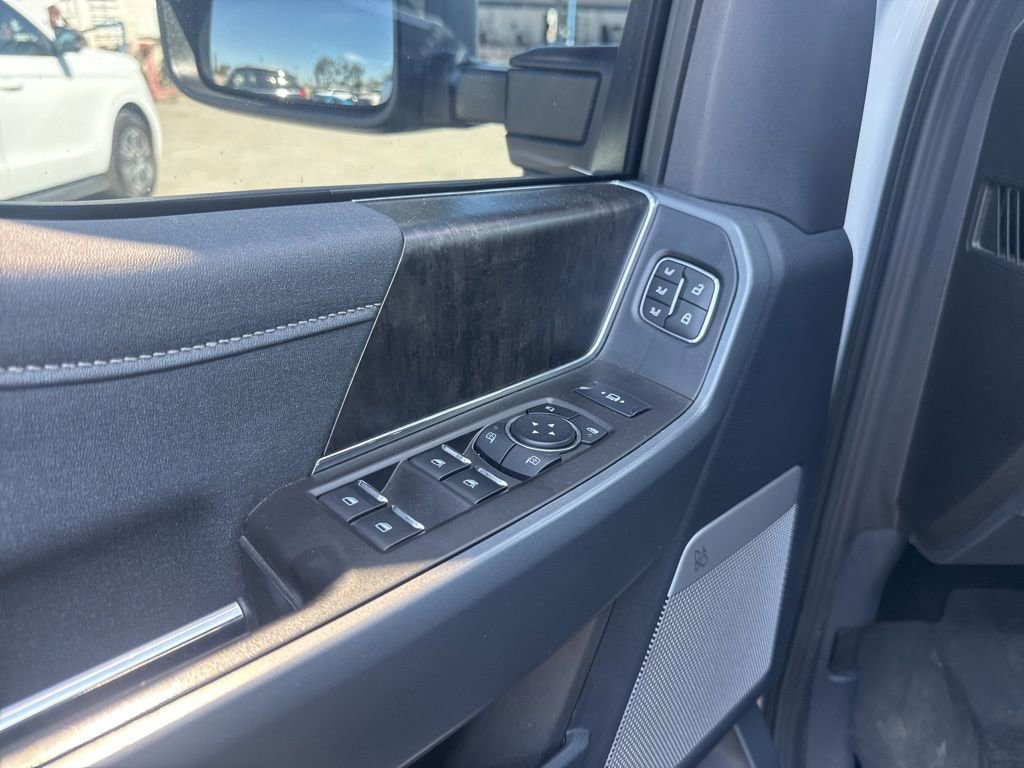 Certified 2023 Ford F250 Lariat w/ Lariat Ultimate Package image 7
