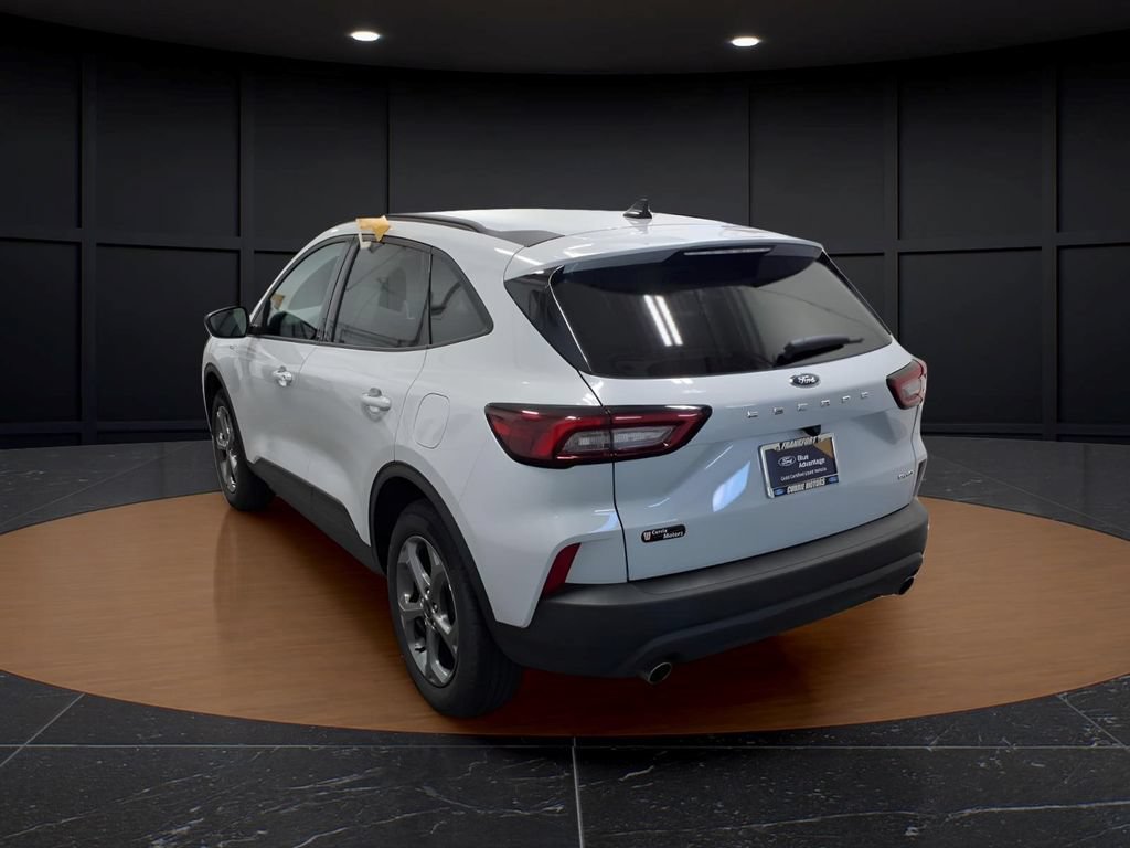 Certified 2026 Ford Escape ST-Line AWD/4WD image 4