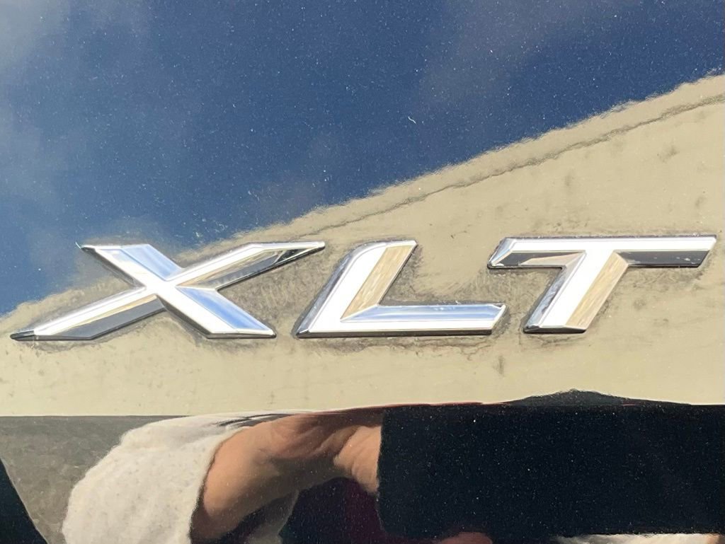 Certified 2024 Ford Explorer XLT w/ Equipment Group 202A image 21