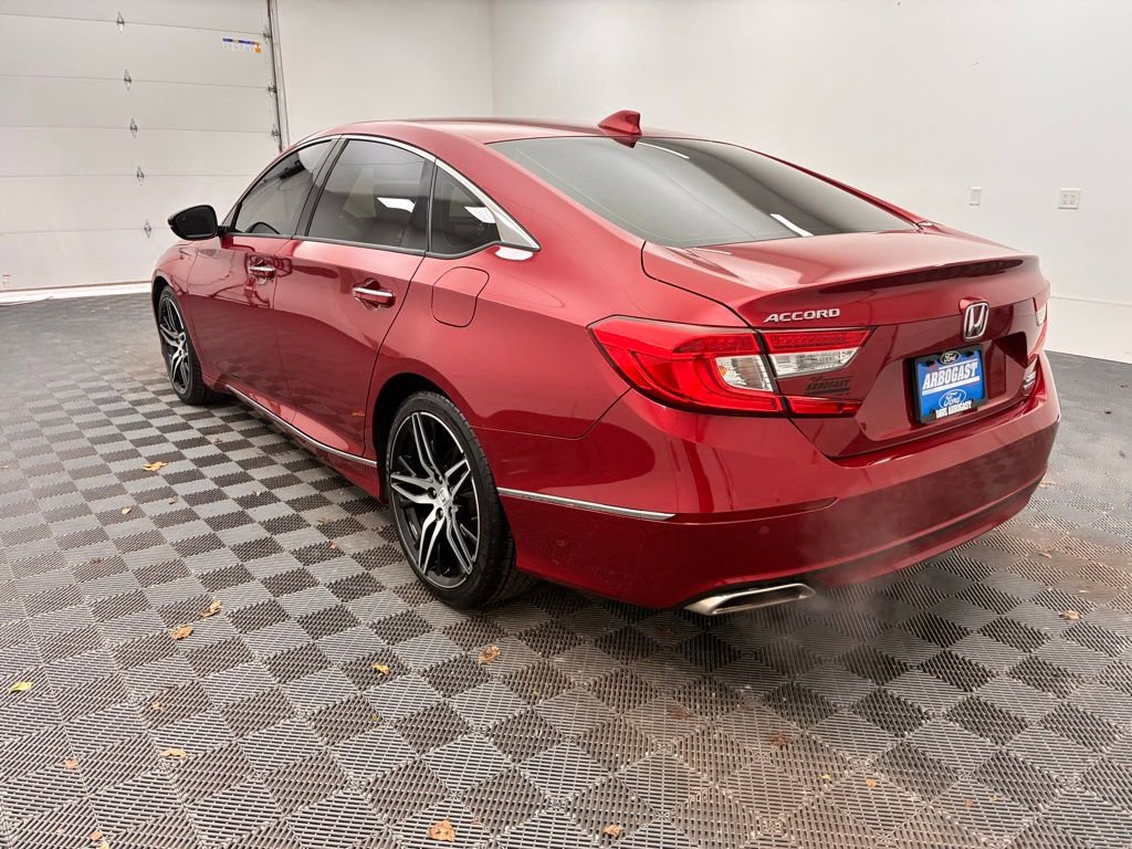 Used 2021 Honda Accord Touring image 11