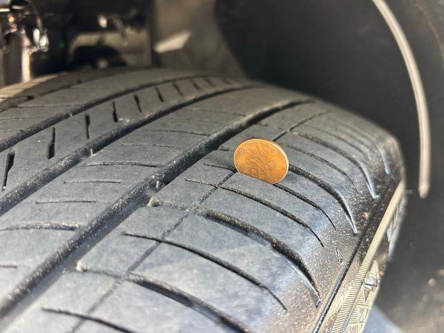 Used 2025 Kia Sportage EX FWD image 17