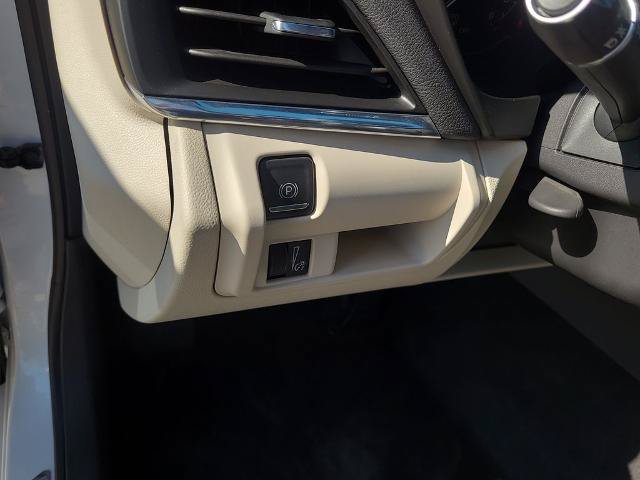 Used 2021 Cadillac CT4 Luxury w/ Bose Premium Audio Package RWD image 22
