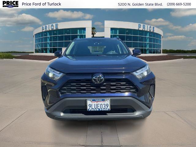 Used 2024 Toyota RAV4 XLE FWD image 2