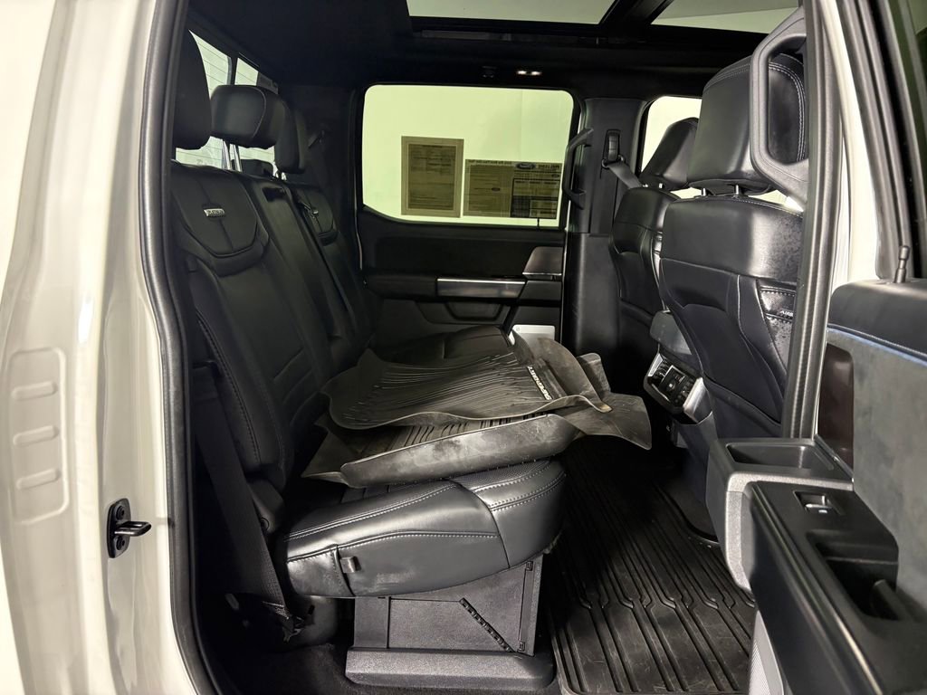 Certified 2026 Ford F450 Platinum w/ FX4 Off-Road Package AWD/4WD image 36