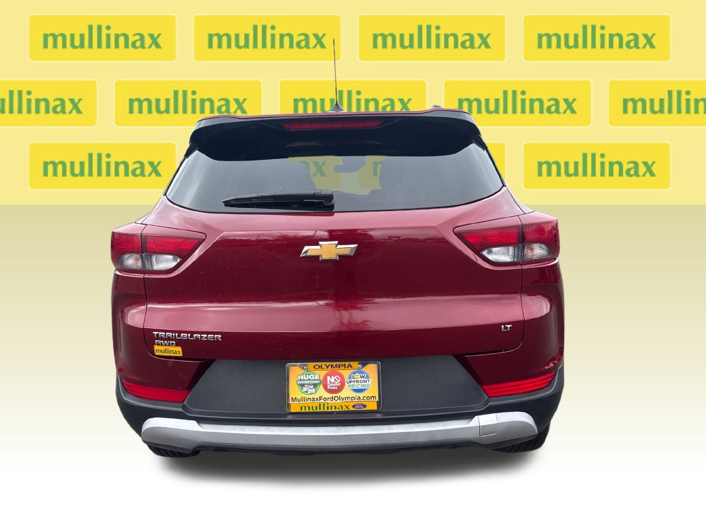 Used 2025 Chevrolet TrailBlazer LT AWD/4WD image 30