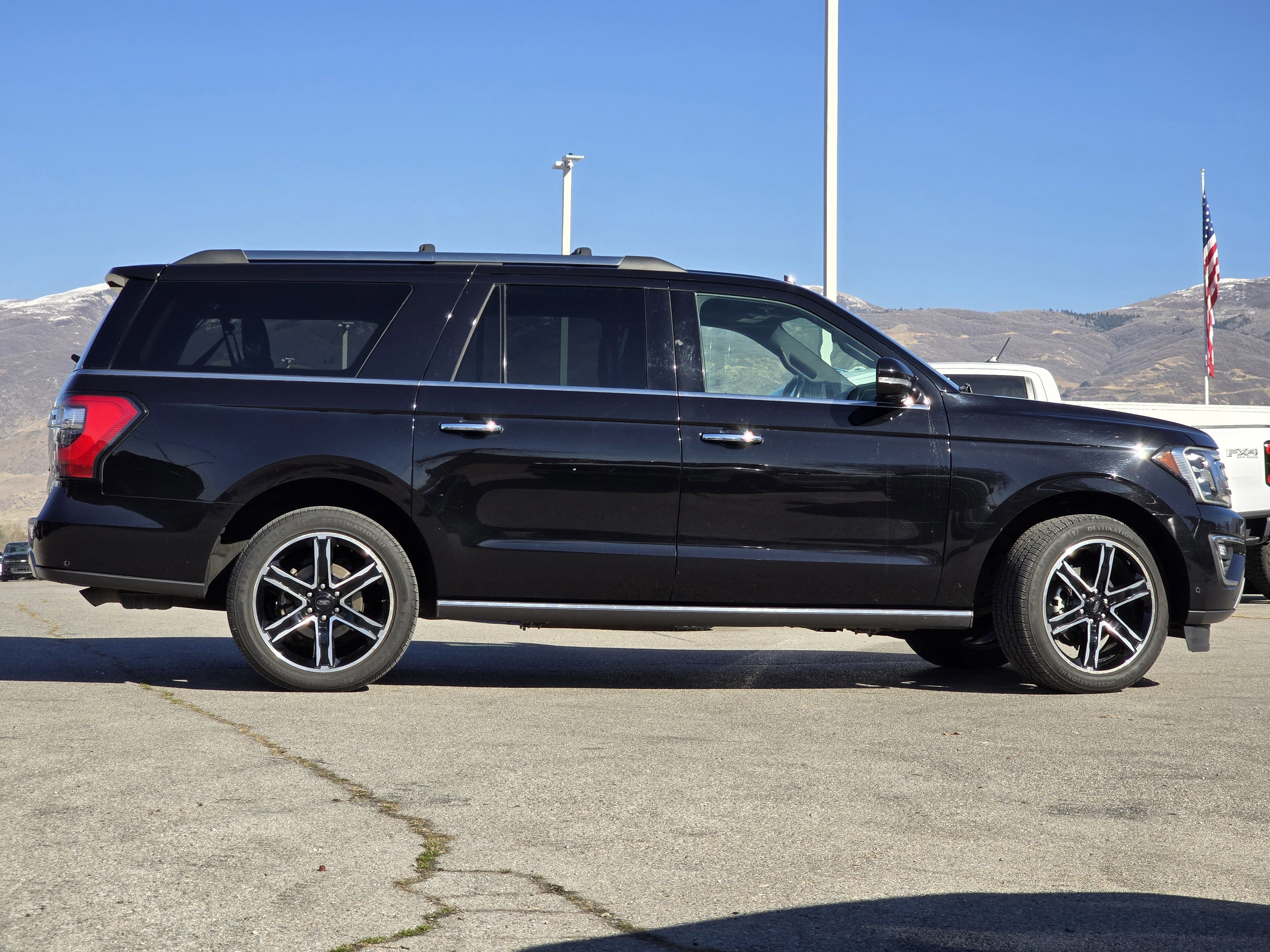 Certified 2019 Ford Expedition Max Limited w/ Special Edition Package image 3