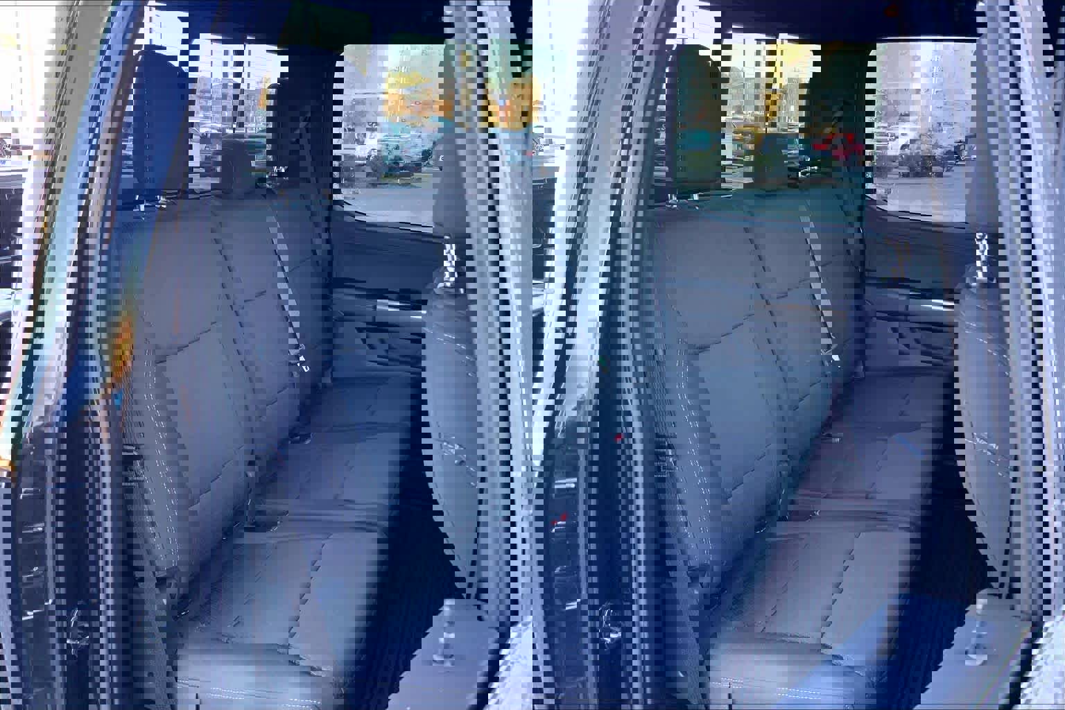 Certified 2022 Ford F150 XLT w/ Equipment Group 302A High image 17