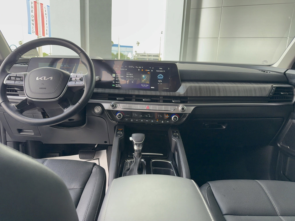 Used 2025 Kia Telluride EX image 33