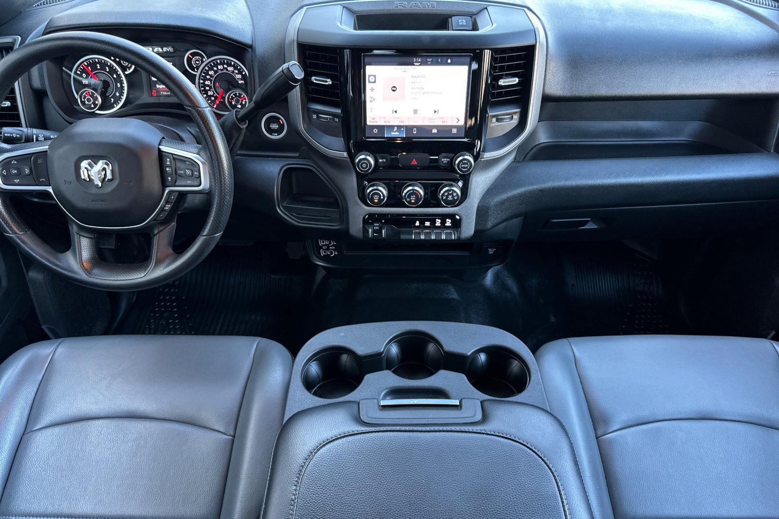 Used 2025 RAM 2500 Tradesman w/ Commercial Features Package RWD image 15