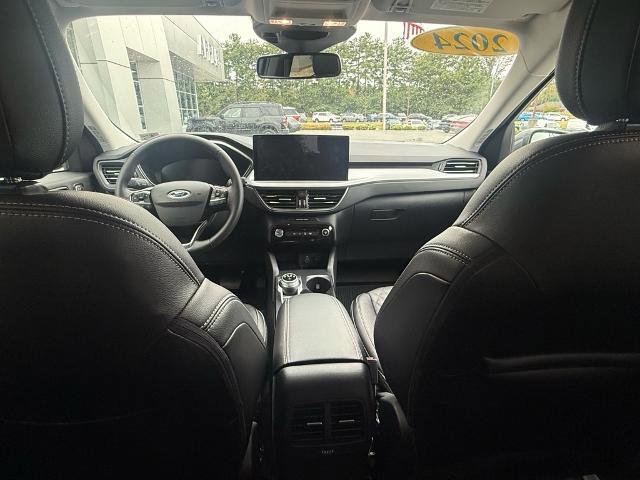 Certified 2024 Ford Escape PHEV w/ PHEV Premium Package image 11