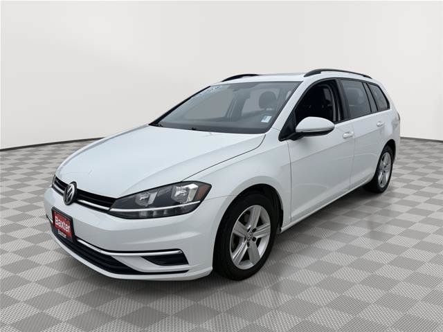 Used 2018 Volkswagen Golf SE FWD image 4
