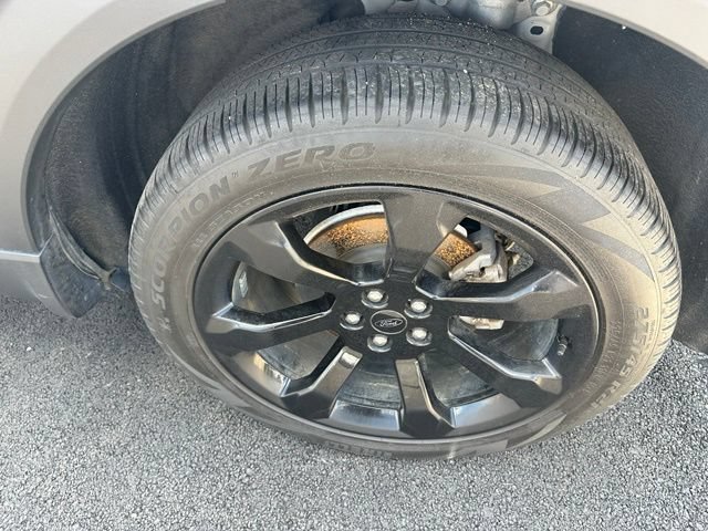 Certified 2023 Ford Explorer ST-Line w/ Class IV Trailer Tow Package AWD/4WD image 7