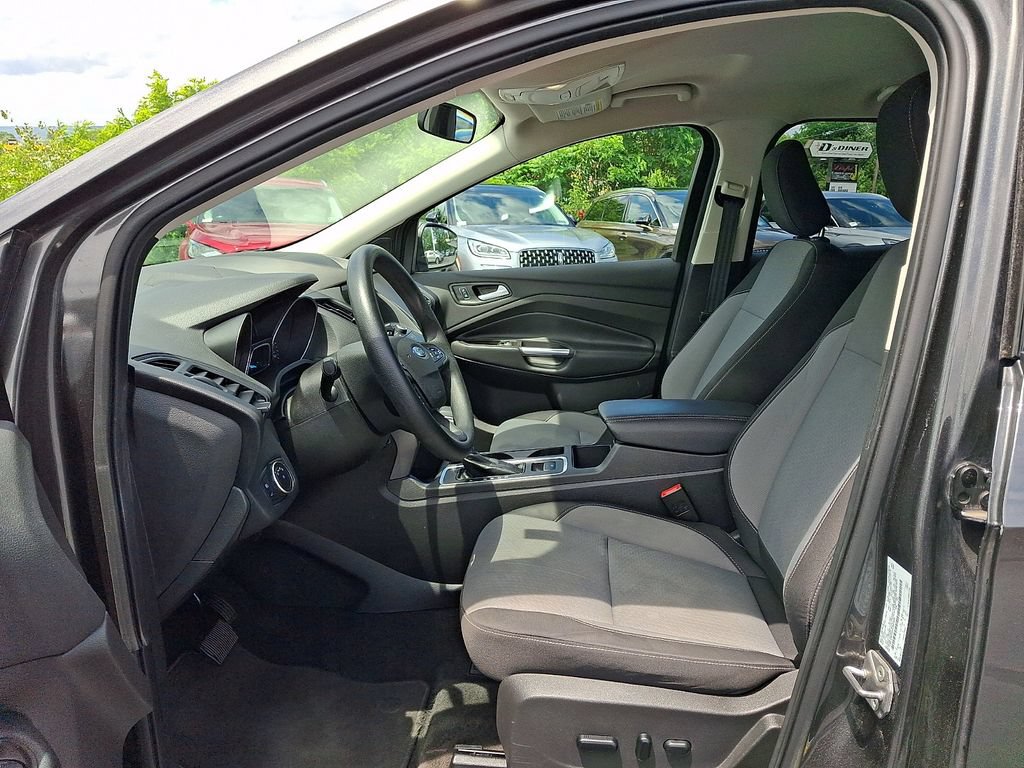 Certified 2019 Ford Escape SE AWD/4WD image 13