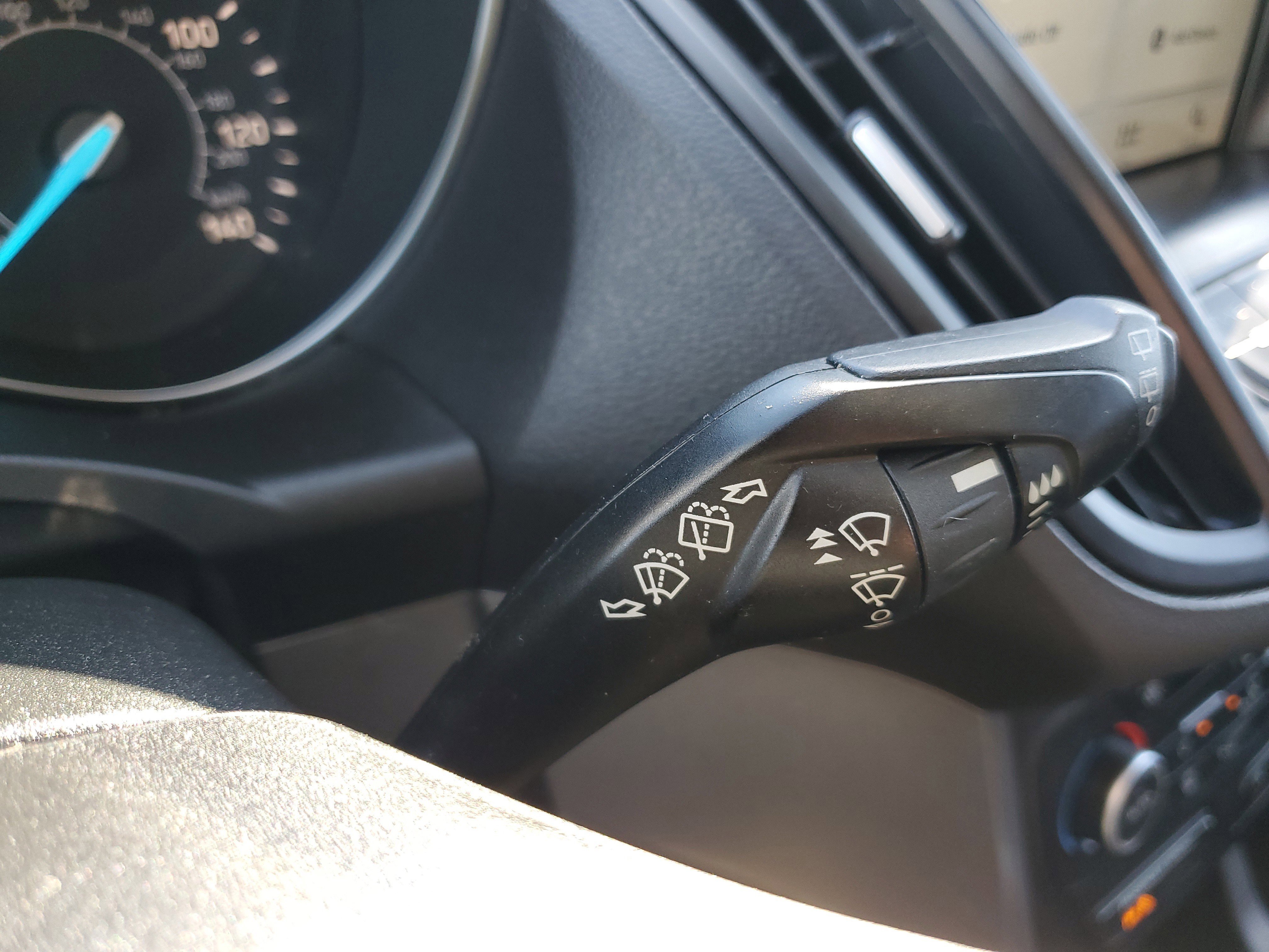 Certified 2018 Ford Escape SEL image 23