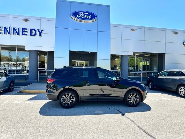 Used 2023 Chevrolet Equinox RS AWD/4WD image 25