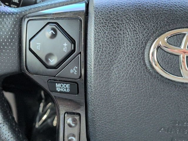 Used 2023 Toyota 4Runner TRD Off-Road Premium w/ Moonroof Package AWD/4WD image 26