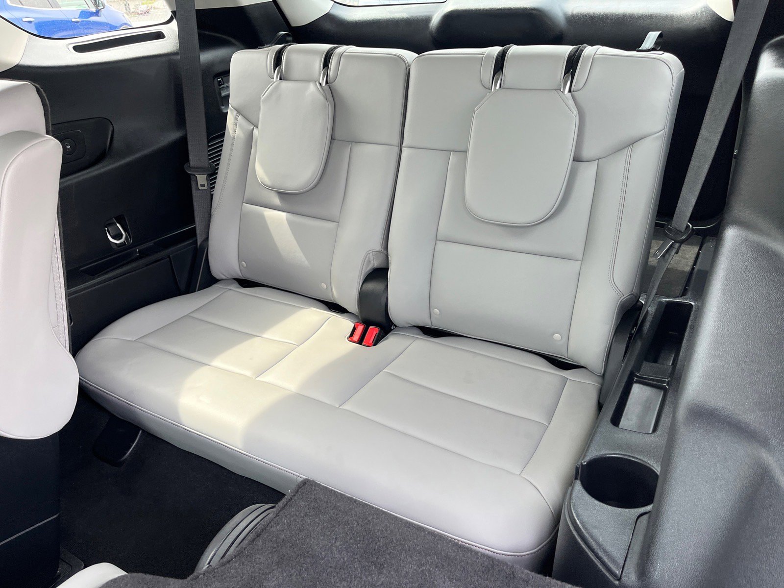 Certified 2025 Ford Explorer Active w/ Active Comfort Package image 19