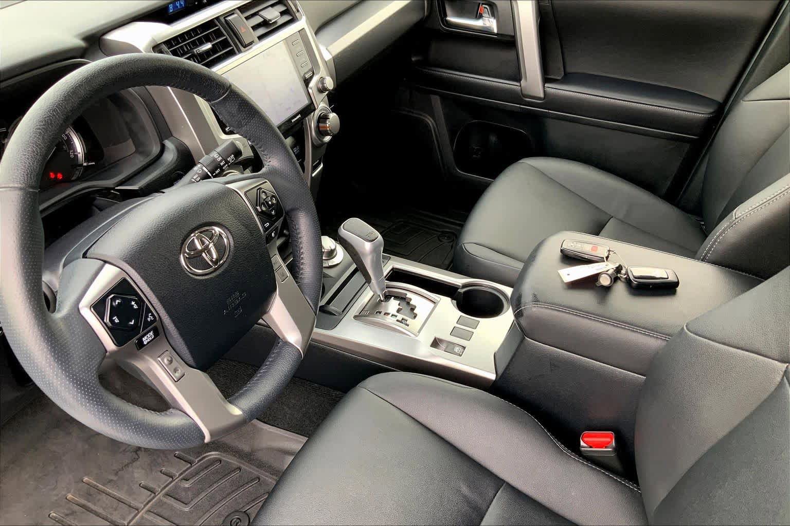 Used 2022 Toyota 4Runner TRD Sport w/ Technology Package AWD/4WD image 15