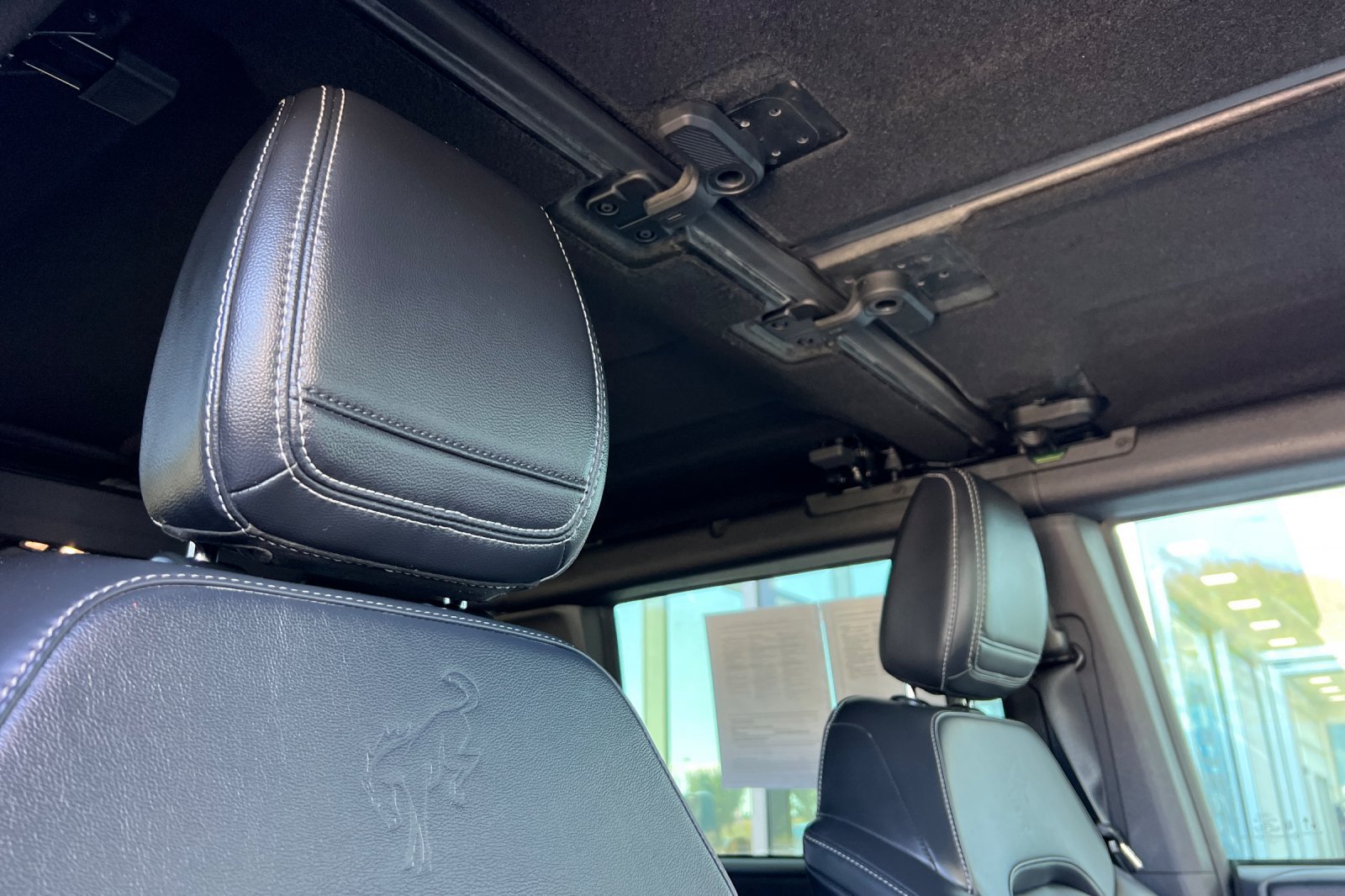 Certified 2025 Ford Bronco Outer Banks AWD/4WD image 17
