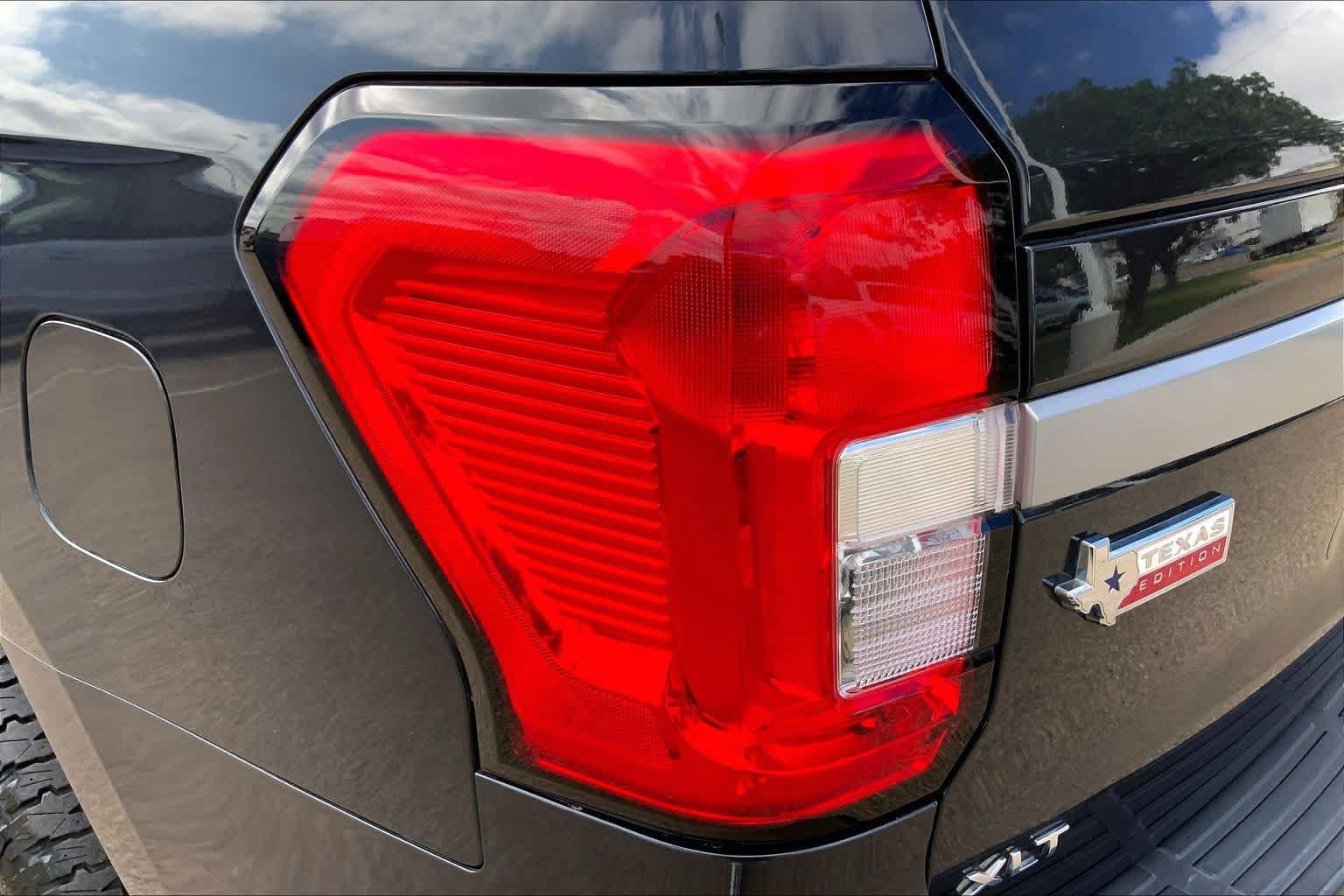 Certified 2022 Ford Expedition Max XLT RWD image 29