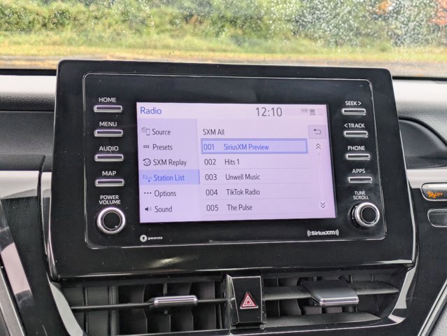 Used 2023 Toyota Camry SE image 20