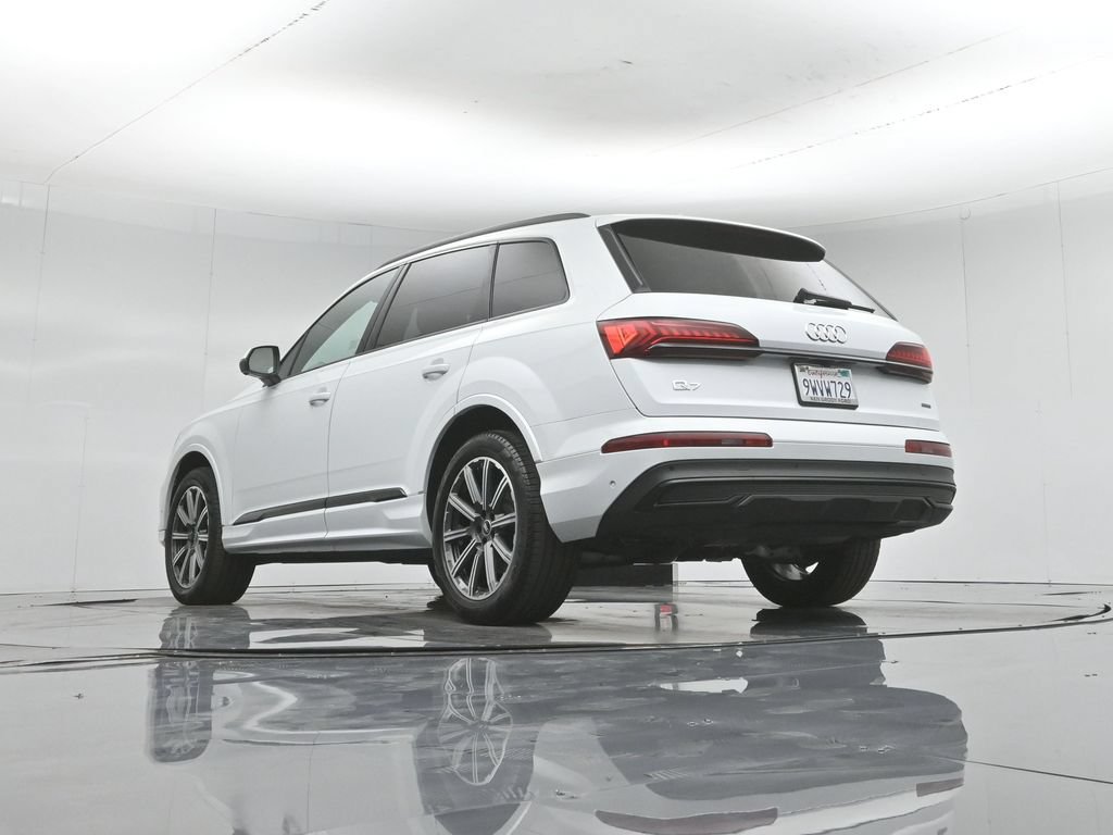 Used 2022 Audi Q7 2.0T Premium Plus w/ Premium Plus Package AWD/4WD image 50