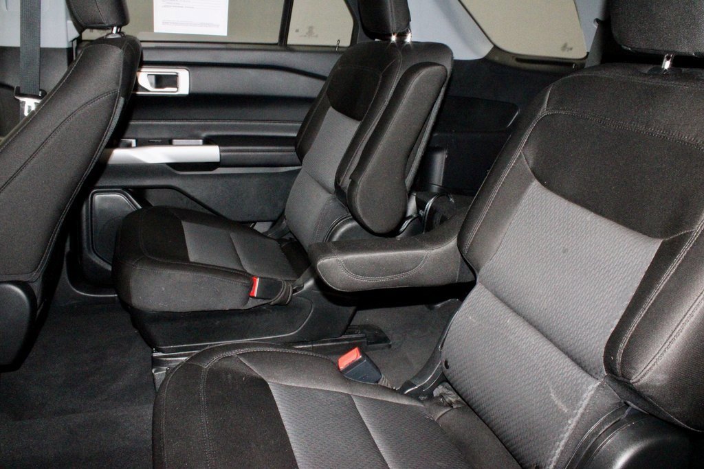 Certified 2022 Ford Explorer XLT w/ Class IV Trailer Tow Package image 22