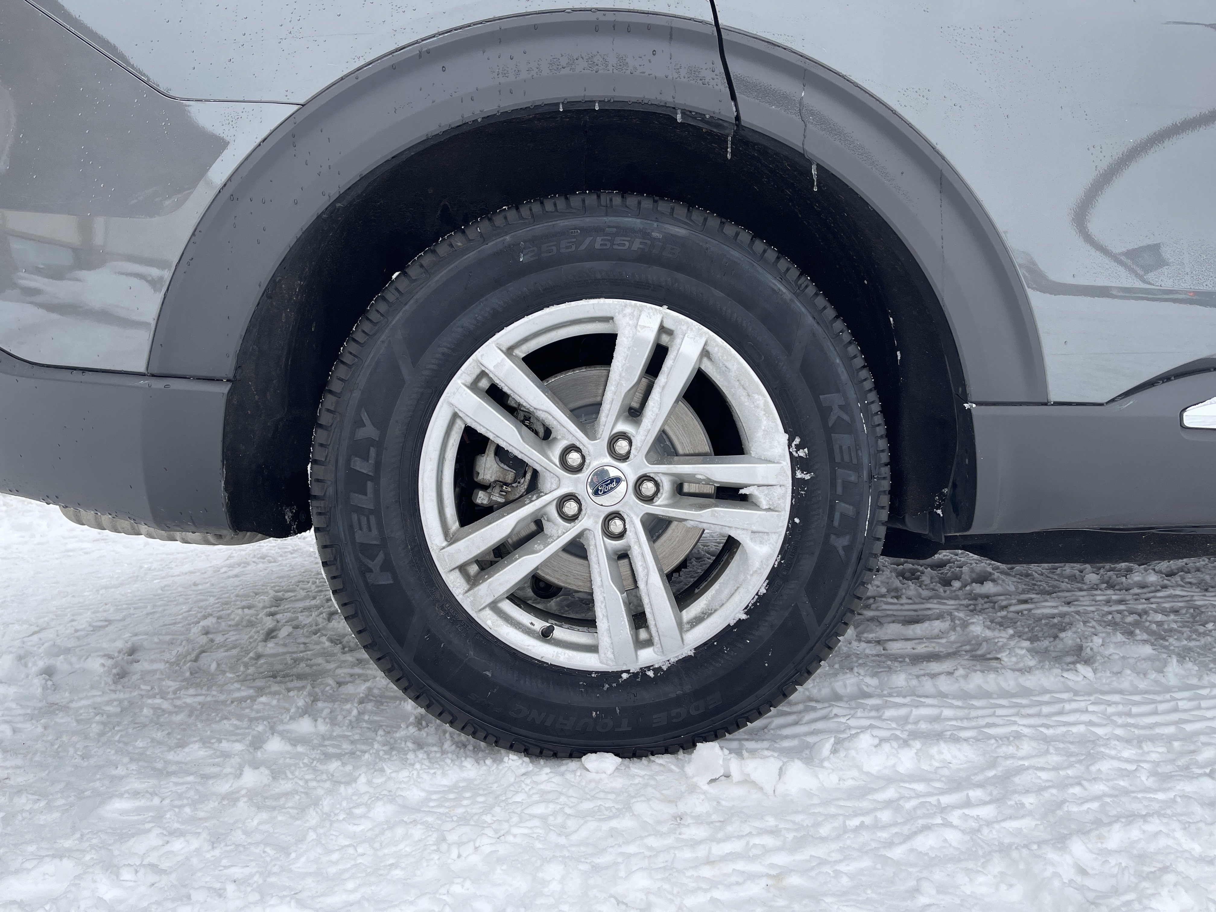 Certified 2020 Ford Explorer XLT w/ Equipment Group 202A image 23