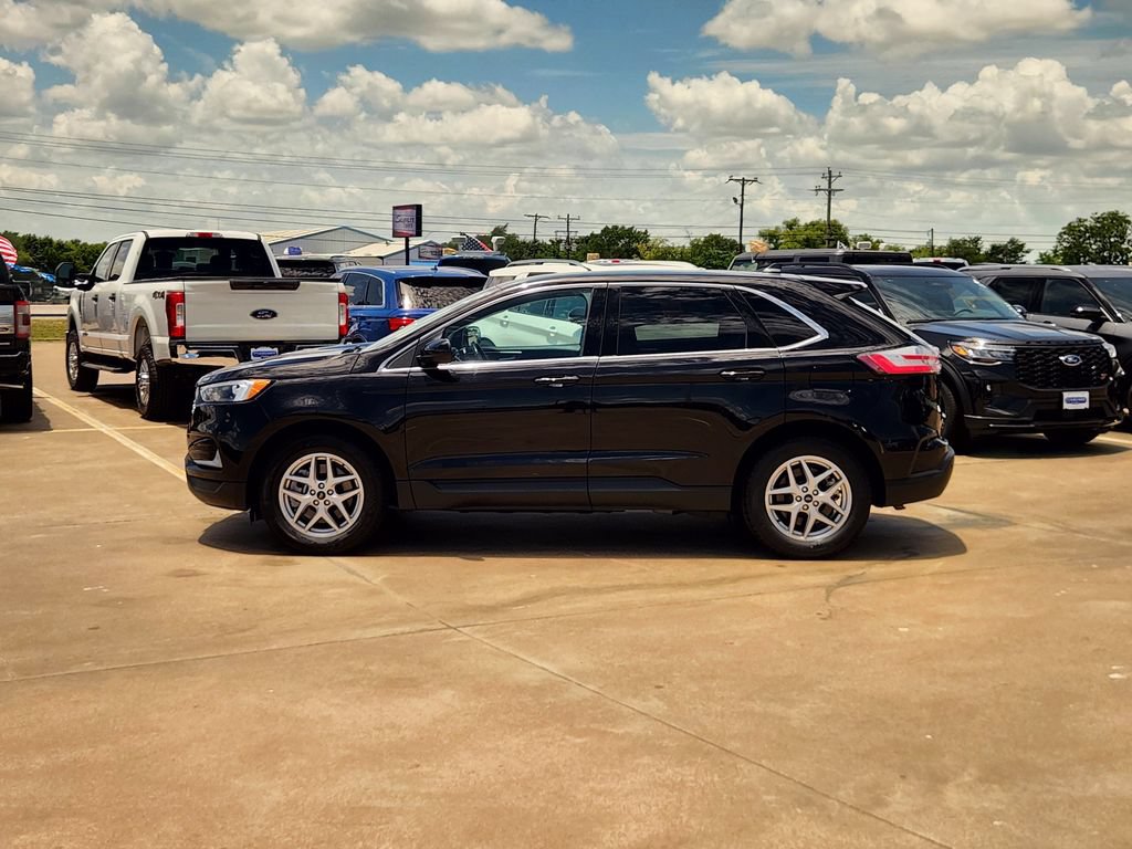 Certified 2023 Ford Edge SEL AWD/4WD image 4