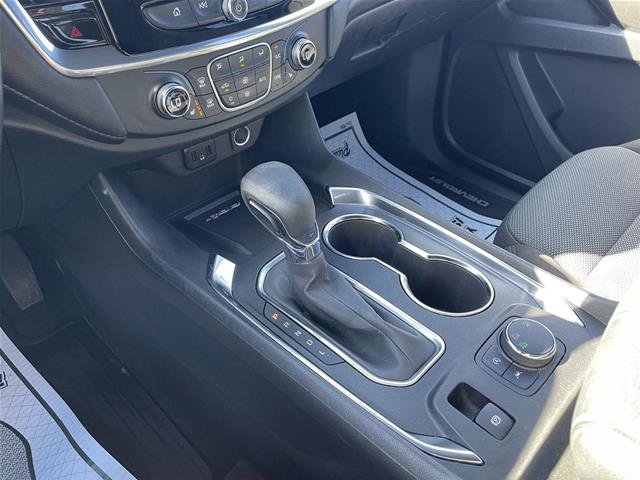 Used 2022 Chevrolet Traverse LT AWD/4WD image 32
