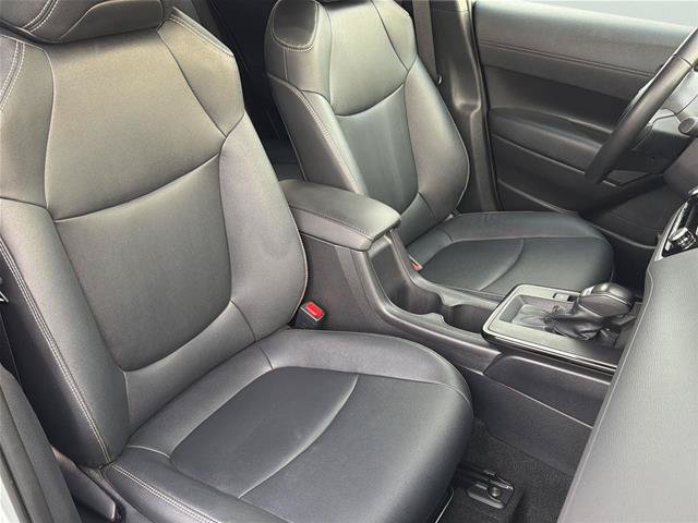 Used 2026 Toyota Corolla Cross XLE FWD image 15