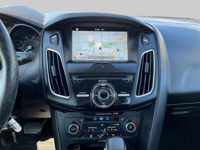 Certified 2017 Ford Focus SEL w/ Cold Weather Package FWD image 11