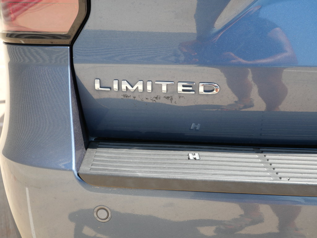 Certified 2020 Ford Expedition Limited w/ Equipment Group 302A AWD/4WD image 7