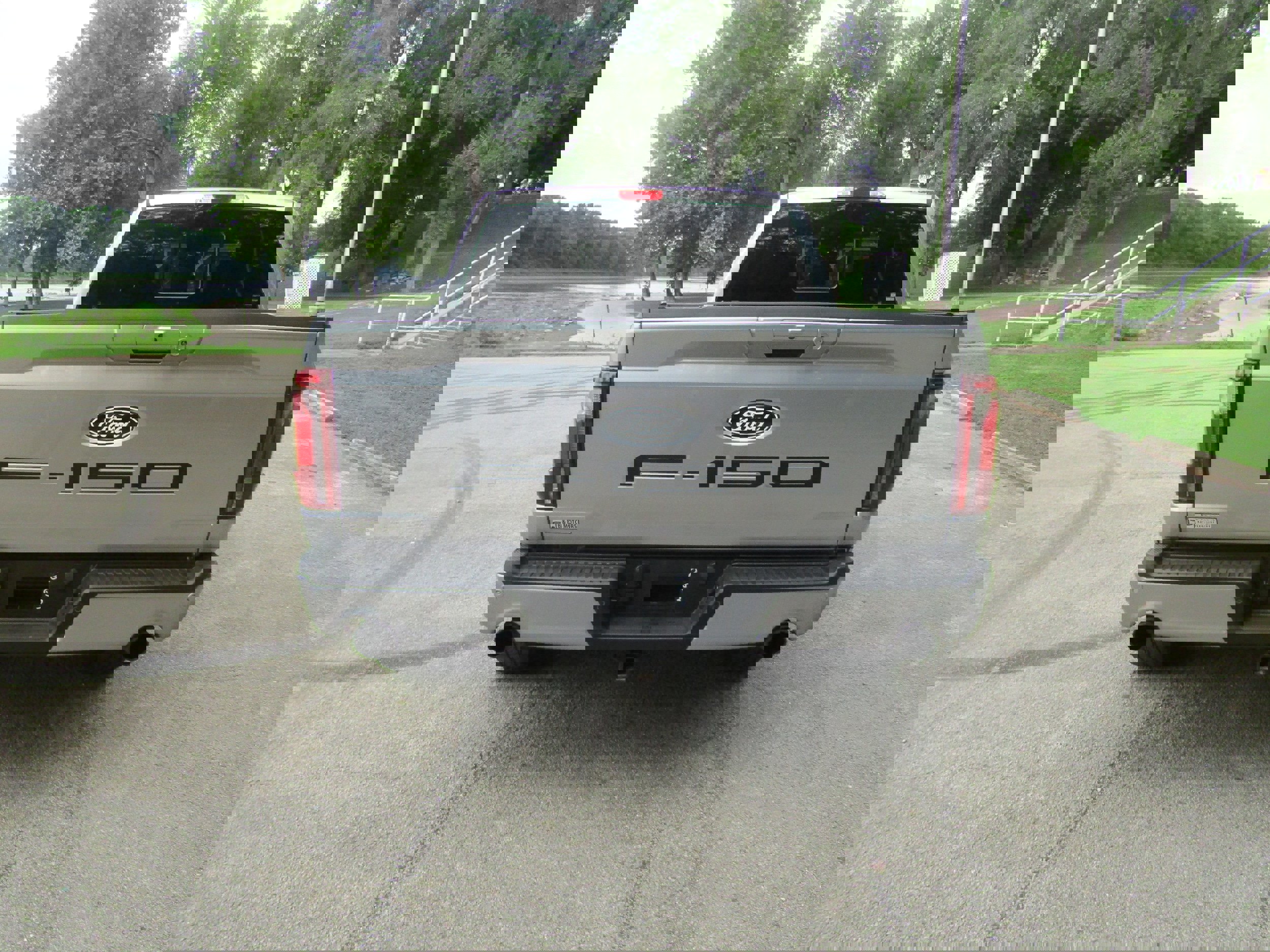 Certified 2024 Ford F150 Lariat image 4