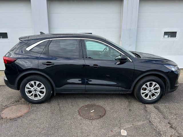 Certified 2023 Ford Escape Active w/ Tech Pack #2 AWD/4WD image 6